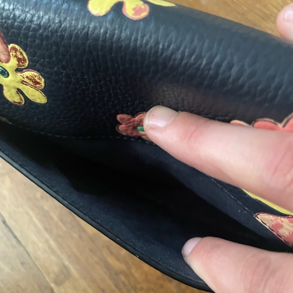 SOLD Coach floral Purse in great condition - Picture 10 of 11